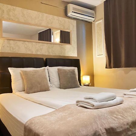 Hotel Istanbul Golden Horn Сараево Екстериор снимка