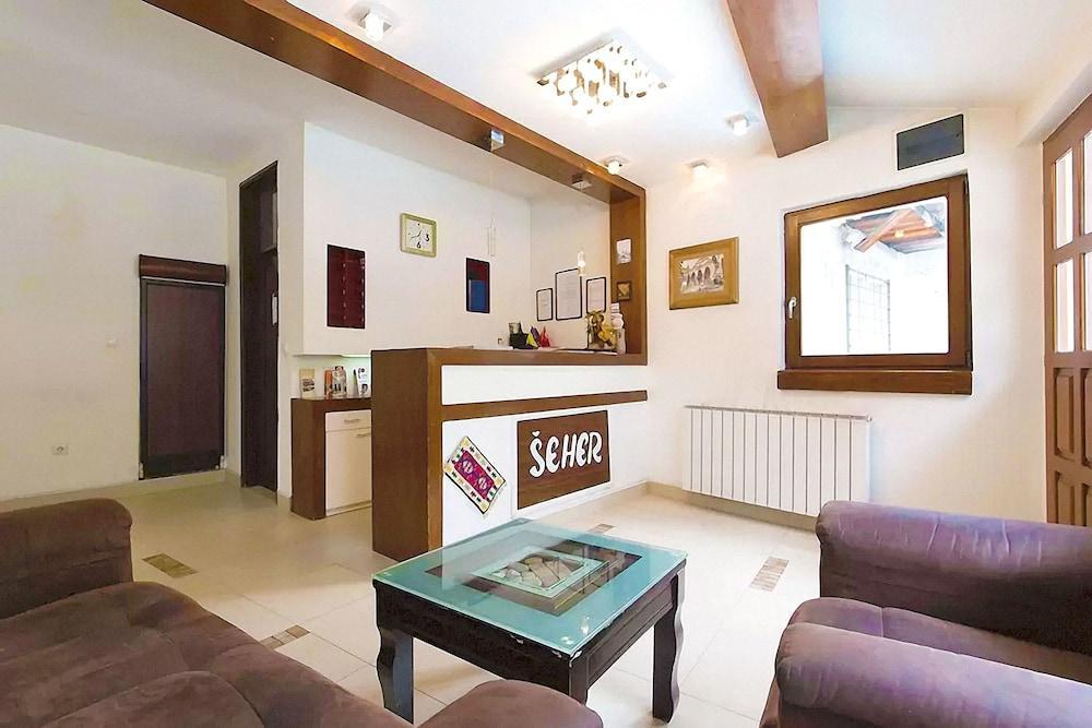 Hotel Istanbul Golden Horn Сараево Екстериор снимка