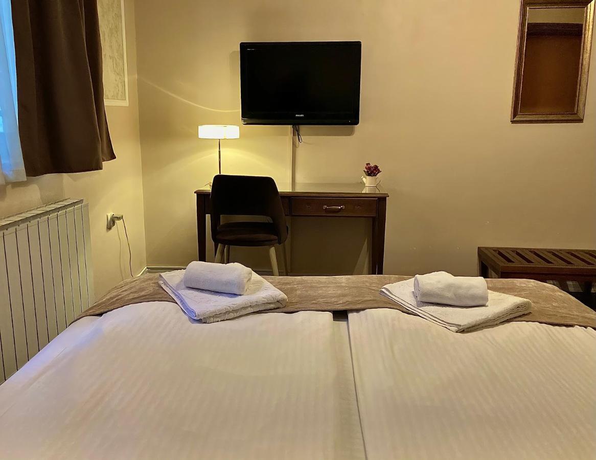 Hotel Istanbul Golden Horn Сараево Екстериор снимка
