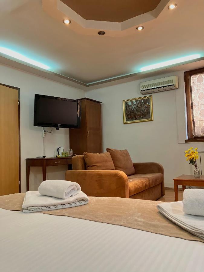 Hotel Istanbul Golden Horn Сараево Екстериор снимка