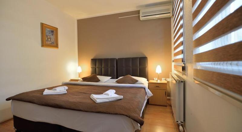 Hotel Istanbul Golden Horn Сараево Екстериор снимка