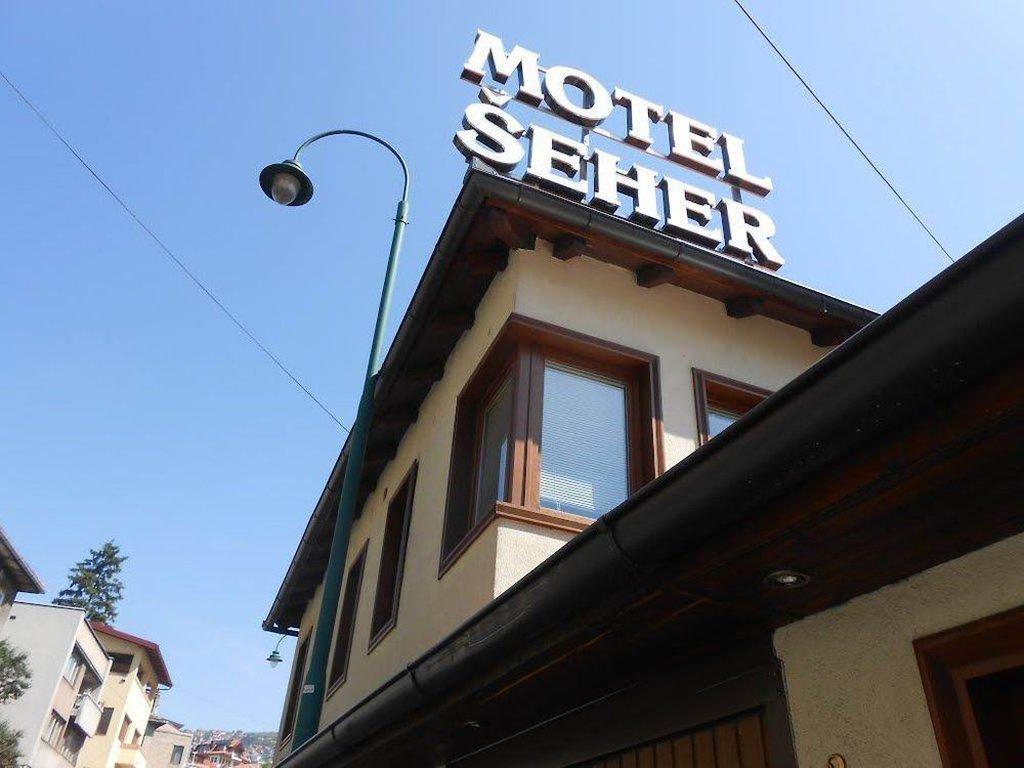 Hotel Istanbul Golden Horn Сараево Екстериор снимка